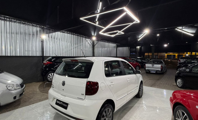 VW - VolksWagen Fox PRIME/Higli. 1.6 Total Flex 8V 5p 2010 Flex-2