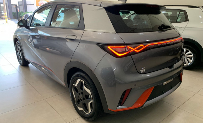 BYD Dolphin EV (Elétrico) 2027 Elétrico-3