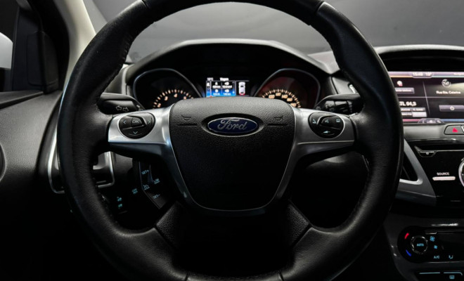 Ford Focus Sedan 2.0 16V/2.0 16V Flex 4p Aut. 2014 Flex-3