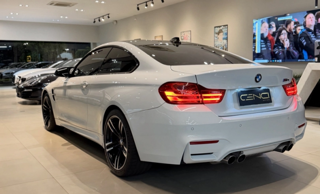 BMW M4 Coupe 3.0 Bi-Turbo 24V 431cv 2p 2015 Gasolina-11