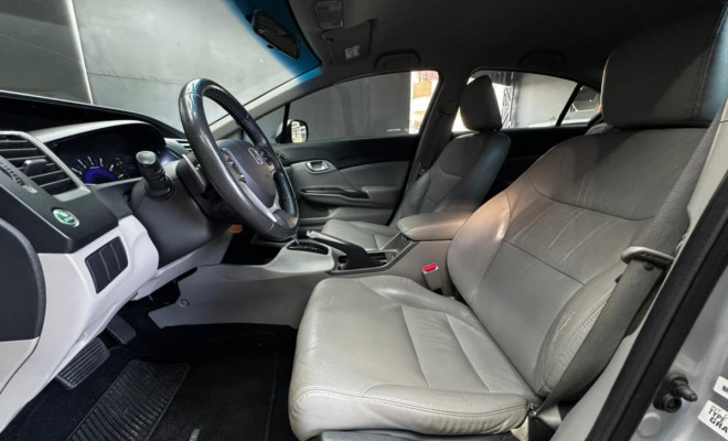 Honda Civic Sedan LXR 2.0 Flexone 16V Aut. 4p 2015 Flex-2