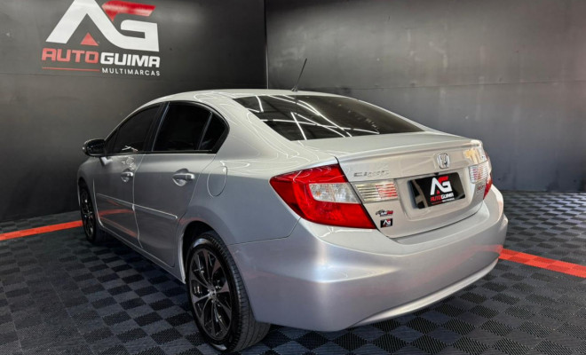 Honda Civic Sedan LXR 2.0 Flexone 16V Aut. 4p 2015 Flex-14