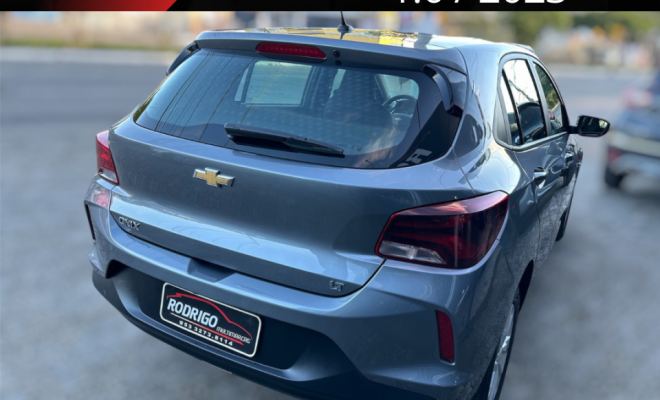 GM - Chevrolet ONIX HATCH LT 1.0 12V Flex 5p Mec. 2023 Flex-1