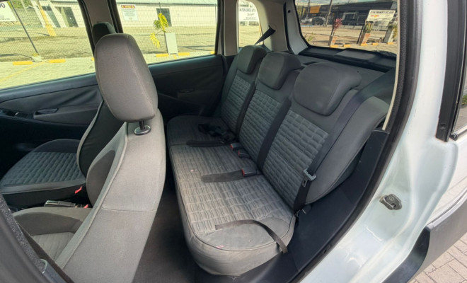 Fiat Idea Advent./ Adv.LOCKER 1.8 mpi Flex 5p 2013 Flex-3