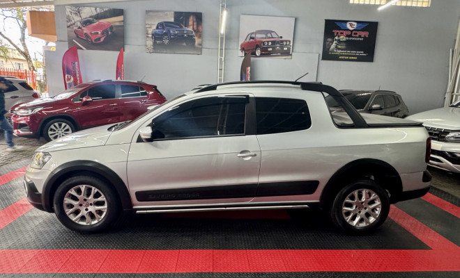 VW - VolksWagen Saveiro CROSS 1.6 T.Flex 16V CD 2015 Flex-2