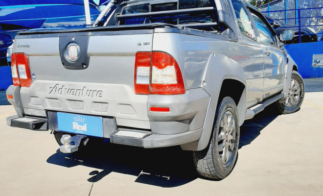Fiat Strada Adventure1.8/ 1.8 LOCKER Flex CD 2013 Flex-1