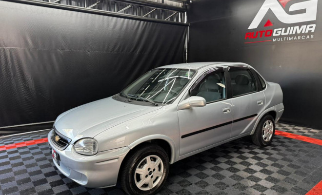 GM - Chevrolet Classic Life/LS 1.0 VHC FlexP. 4p 2010 Flex-10