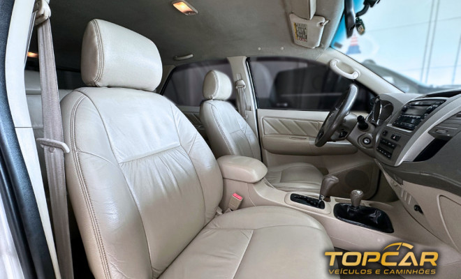 Toyota Hilux SW4 SRV D4-D 4x4 3.0 TDI Dies. Aut 2007 Diesel-10