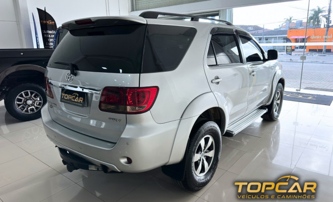 Toyota Hilux SW4 SRV D4-D 4x4 3.0 TDI Dies. Aut 2007 Diesel-2
