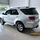 Toyota Hilux SW4 SRV D4-D 4x4 3.0 TDI Dies. Aut 2007 Diesel-4