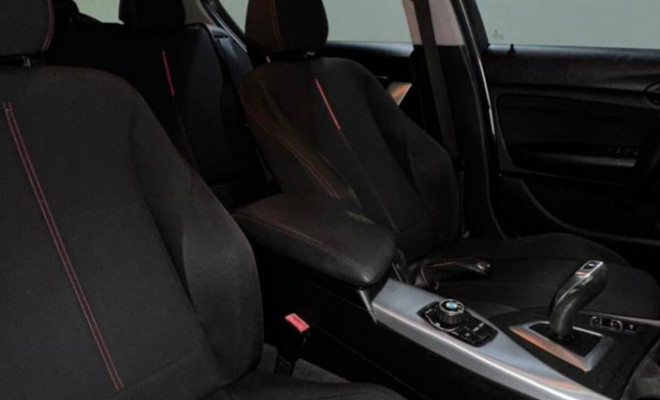 BMW 118iA Full 1.6 TB 16V 170cv 5p 2012 Gasolina-7