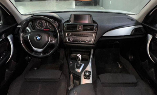 BMW 118iA Full 1.6 TB 16V 170cv 5p 2012 Gasolina-2