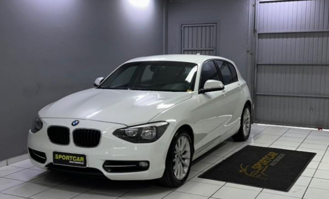 BMW 118iA Full 1.6 TB 16V 170cv 5p 2012 Gasolina-0