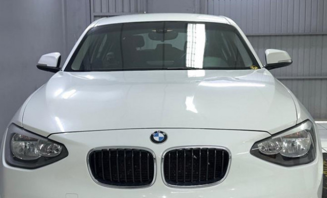 BMW 118iA Full 1.6 TB 16V 170cv 5p 2012 Gasolina-8