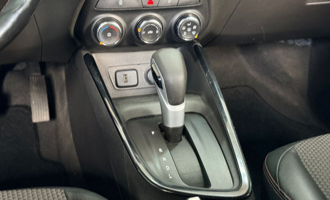 GM - Chevrolet ONIX HATCH RS 1.0 TB 12V Flex 5p Aut. 2021 Flex-4