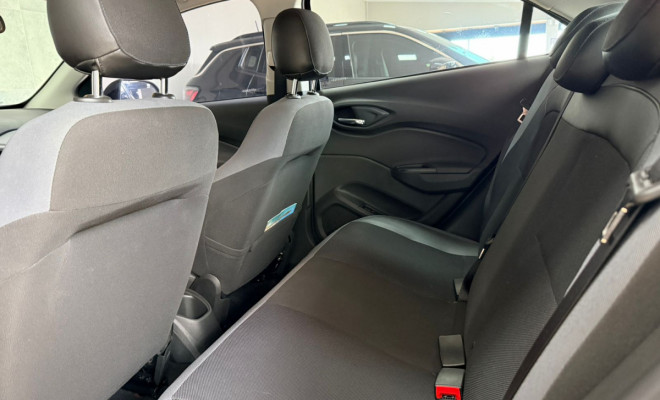 GM - Chevrolet ONIX HATCH ACTIV 1.4 8V Flex 5p Mec. 2019 Flex-5