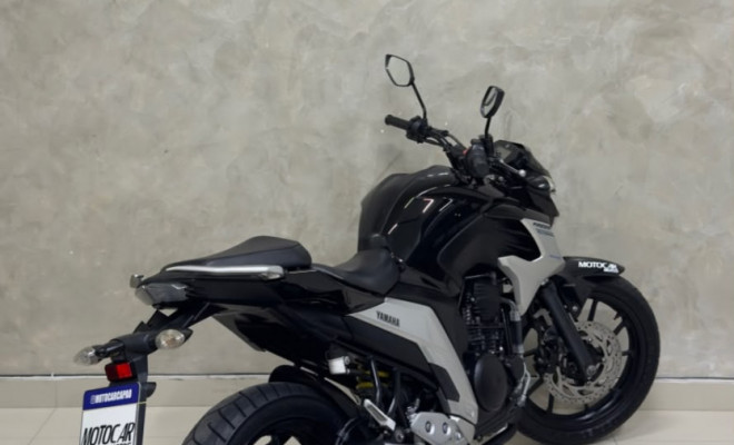 YAMAHA FZ25 250 FAZER FLEX 2019 Gasolina-1