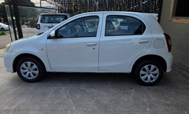 Toyota ETIOS X 1.3 Flex 16V 5p Mec. 2019 Flex-2