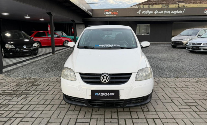 VW - VolksWagen Fox Plus 1.6Mi/ 1.6Mi Total Flex 8V 4p 2009 Flex-0