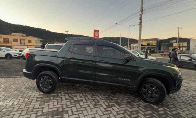 Fiat Toro Freedom 1.8 16V Flex Aut. 2017 Flex-1