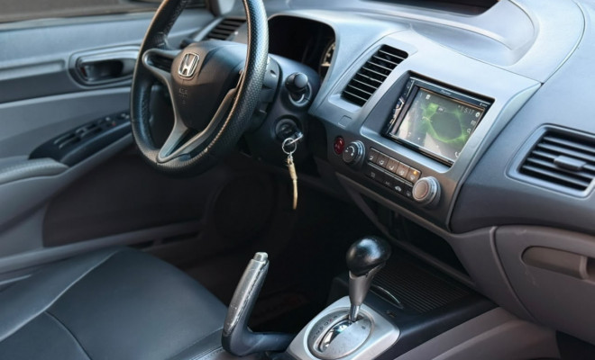 Honda Civic Sedan LXS 1.8/1.8 Flex 16V Aut. 4p 2008 Flex-8