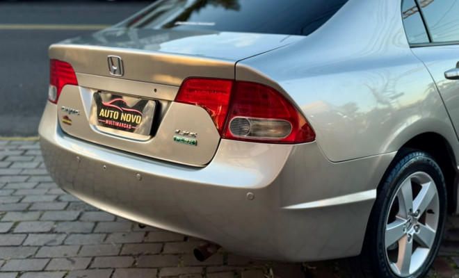 Honda Civic Sedan LXS 1.8/1.8 Flex 16V Aut. 4p 2008 Flex-5