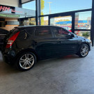 Hyundai i30 2.0 16V 145cv 5p Aut. 2010 Gasolina-2