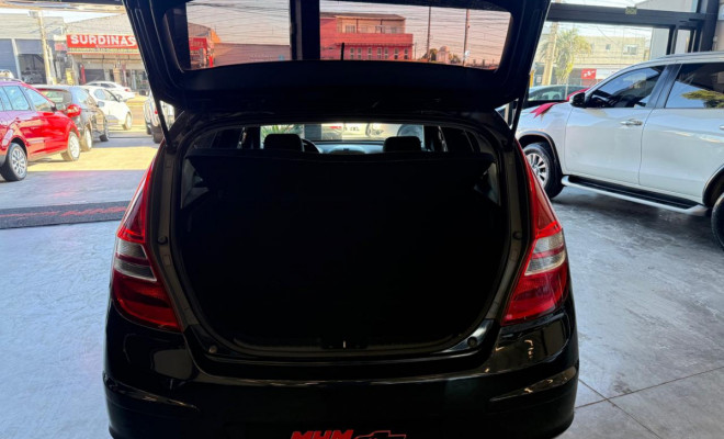 Hyundai i30 2.0 16V 145cv 5p Aut. 2010 Gasolina-4