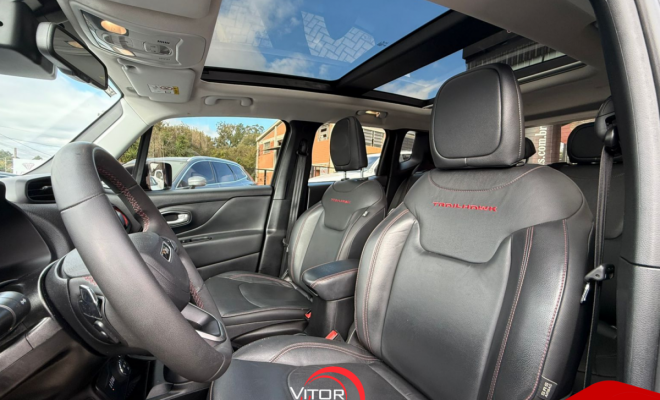 Jeep Renegade Trailhawk T270 1.3 TB Flex Aut. 2023 Flex-6