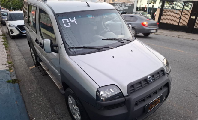 Fiat Doblo Adventure/ Adv.ER 1.8 mpi 8V 103cv 2004 Gasolina-13