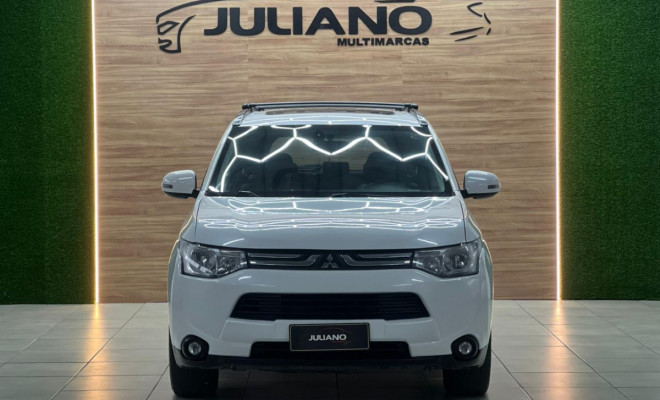 Mitsubishi OUTLANDER 3.0/ GT 3.0 V6 Aut. 2015-13