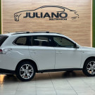 Mitsubishi OUTLANDER 3.0/ GT 3.0 V6 Aut. 2015-1
