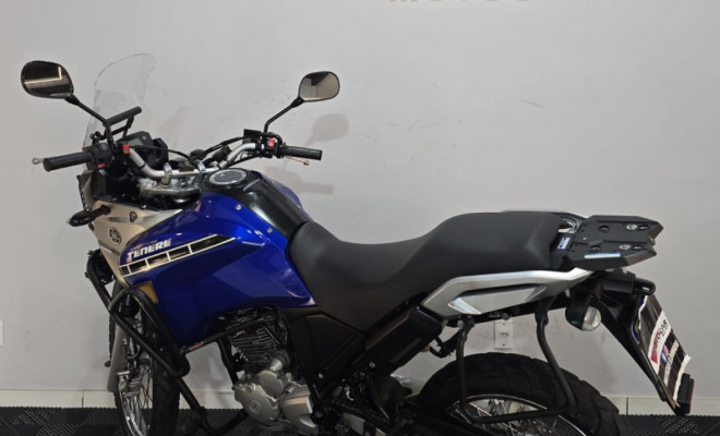 YAMAHA XTZ 250 TENERE/TENERE BLUEFLEX 2016 Gasolina-4