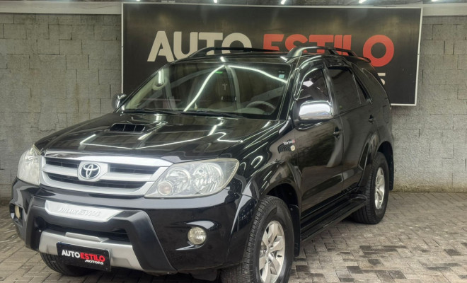 Toyota Hilux SW4 SRV D4-D 4x4 3.0 TDI Dies. Aut 2008 Diesel-0