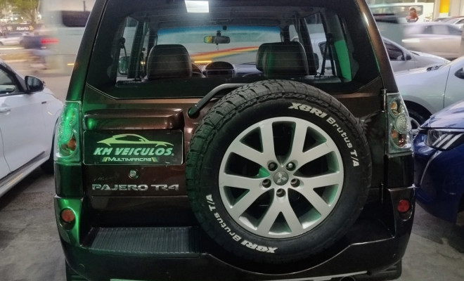 Mitsubishi Pajero TR4 2.0/ 2.0 Flex 16V 4x4 Aut. 2015 Flex-7
