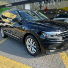 VW - VolksWagen TIGUAN Allspac Comf 250 TSI 1.4 Flex 2018 Flex-4