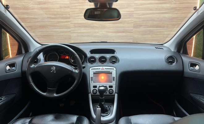 Peugeot 308 Active 1.6 Flex 16V 5p mec. 2015-4