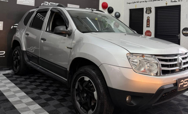 Renault DUSTER 1.6 Hi-Flex 16V Mec. 2014 Flex