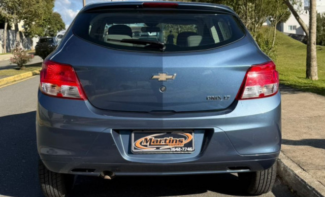 GM - Chevrolet ONIX HATCH LT 1.0 8V FlexPower 5p Mec. 2015 Flex-0
