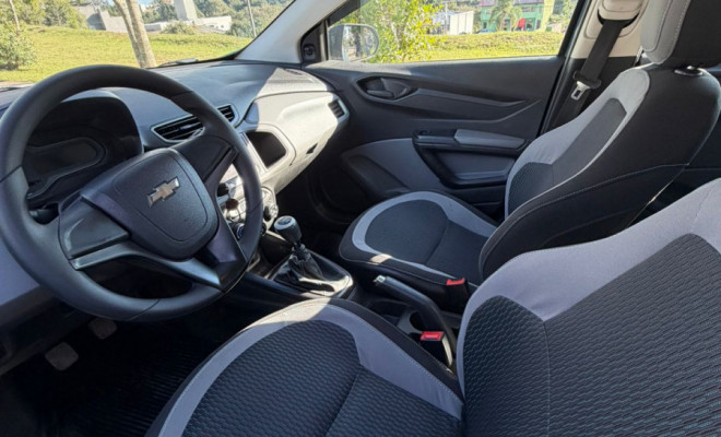 GM - Chevrolet ONIX HATCH LT 1.0 8V FlexPower 5p Mec. 2015 Flex-2