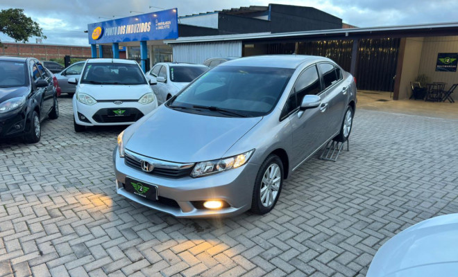 Honda Civic Sedan LXR 2.0 Flexone 16V Aut. 4p 2014 Flex-0