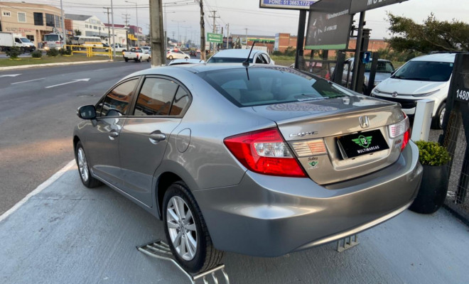 Honda Civic Sedan LXR 2.0 Flexone 16V Aut. 4p 2014 Flex-2