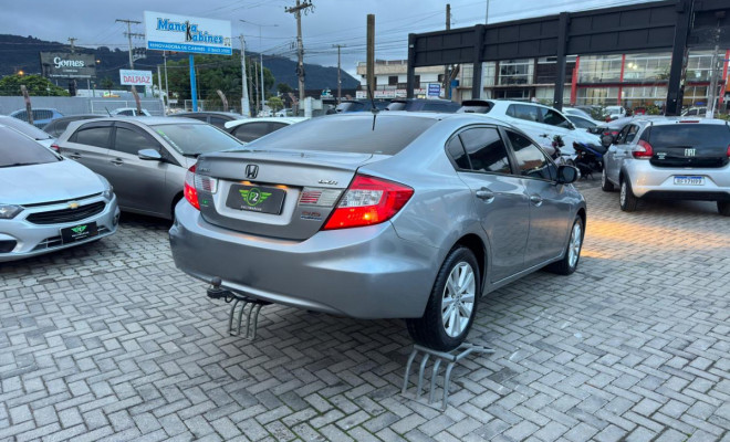 Honda Civic Sedan LXR 2.0 Flexone 16V Aut. 4p 2014 Flex-2