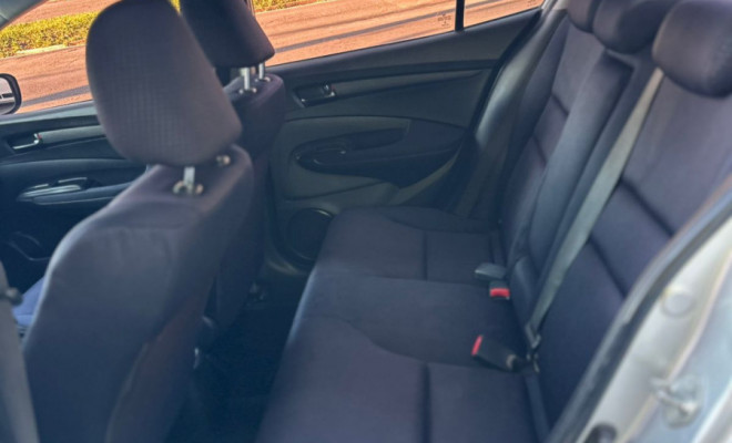 Honda CITY Sedan DX 1.5 Flex 16V Mec. 2013 Flex-9