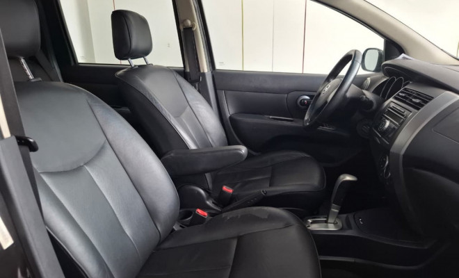 Nissan LIVINA X-GEAR SL/X-GEAR 1.8 Flex F. Aut. 2013 Flex-11