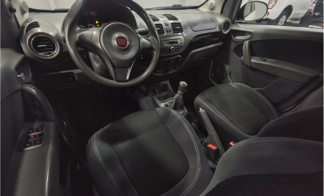 Fiat Grand Siena ESSENCE 1.6 Flex 16V 2014 Flex-9