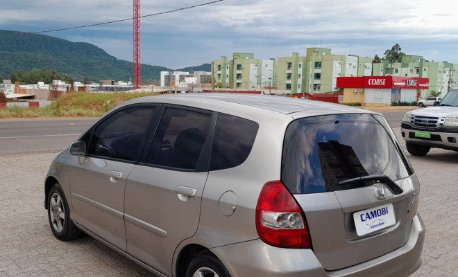 Honda Fit LX 1.4/ 1.4 Flex 8V/16V 5p Aut. 2007 Flex-4
