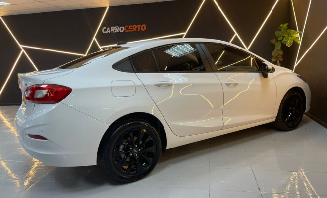 GM - Chevrolet CRUZE LT 1.4  Turbo Flex  Aut. 2018 Flex  Espaço e conforto-3
