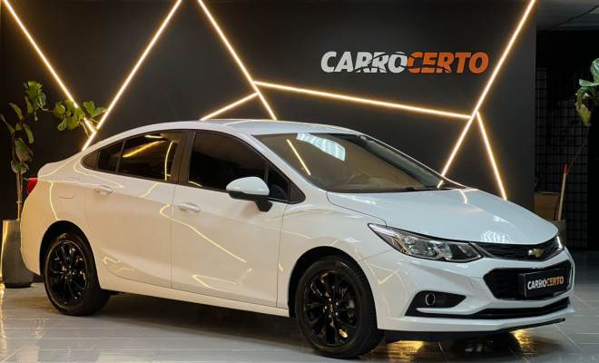 GM - Chevrolet CRUZE LT 1.4  Turbo Flex  Aut. 2018 Flex  Espaço e conforto