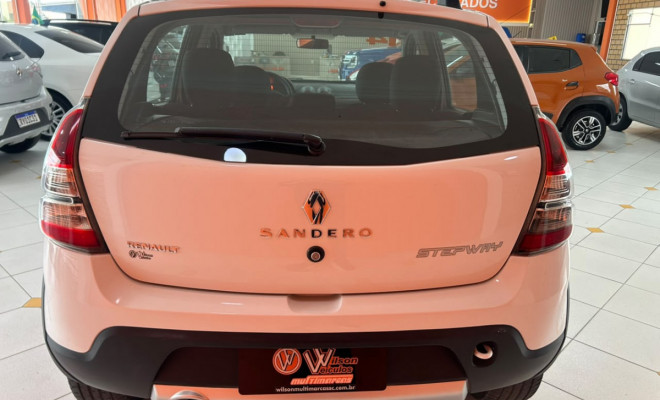 Renault SANDERO STEPWAY Hi-Power 1.6 8V 5p 2014 Flex-4